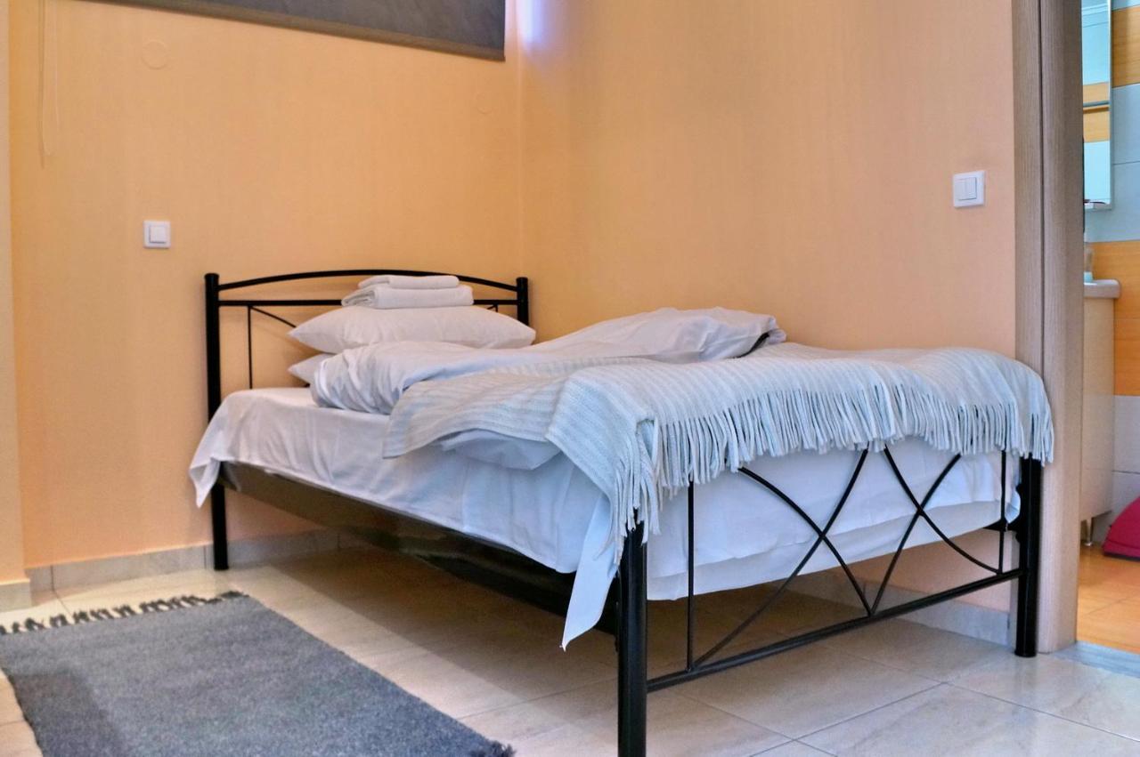 Aroma Rent House 2 Lejlighed Mytilíni Eksteriør billede
